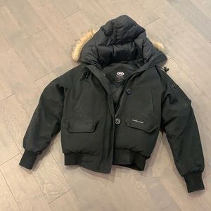 Canada Goose medium short bomber jacket
